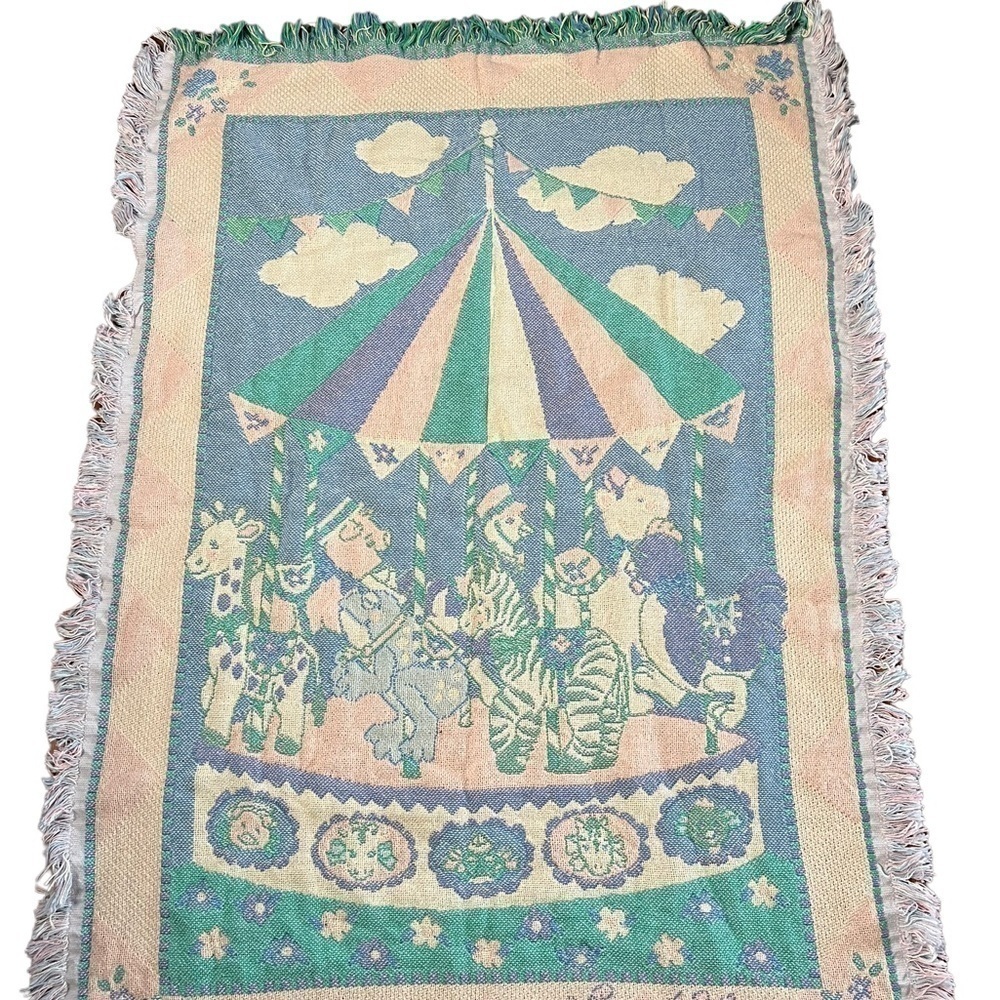 Vintage Crown Crafts Goodwin Weavers Pastel Fringe Trim Carousel Blanket Animals